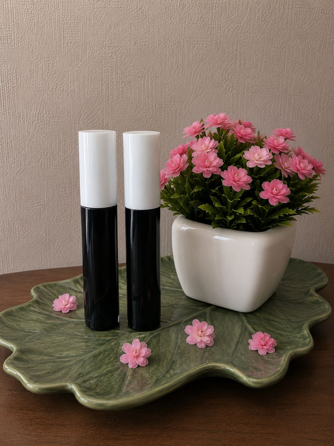 ژل تقویتی ابرو و مژه غنچه